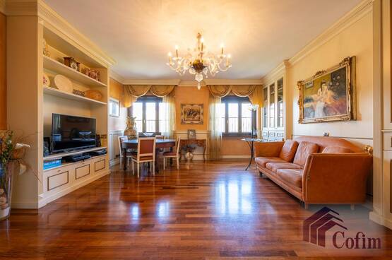 Quadrilocale Milano RM8828