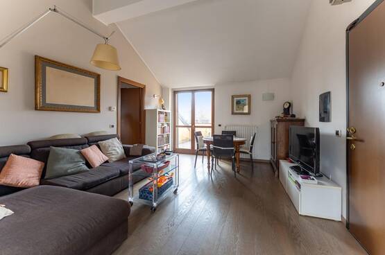 Bilocale ampio e luminoso  Quadrifoglio 4 (Peschiera Borromeo) - in Vendita